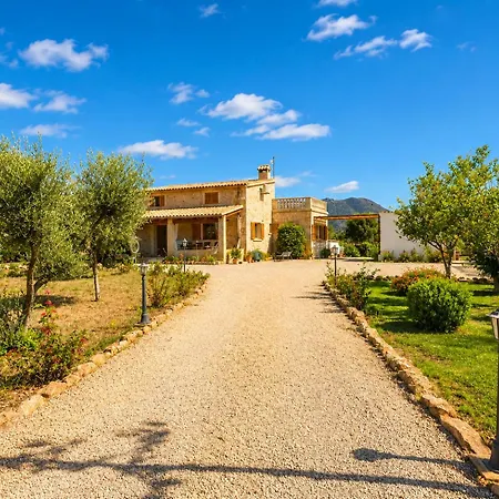 Private With Pool & Views Peaceful