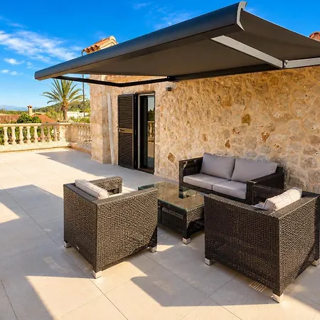 Private With Pool & Views Peaceful