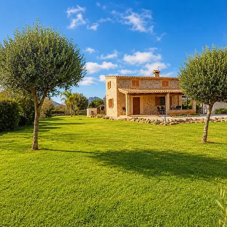 Private With Pool & Views Peaceful